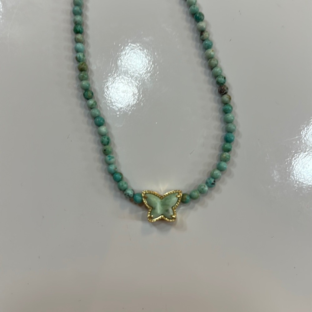 Kendra Scott Necklace (AUTHENTIC)
